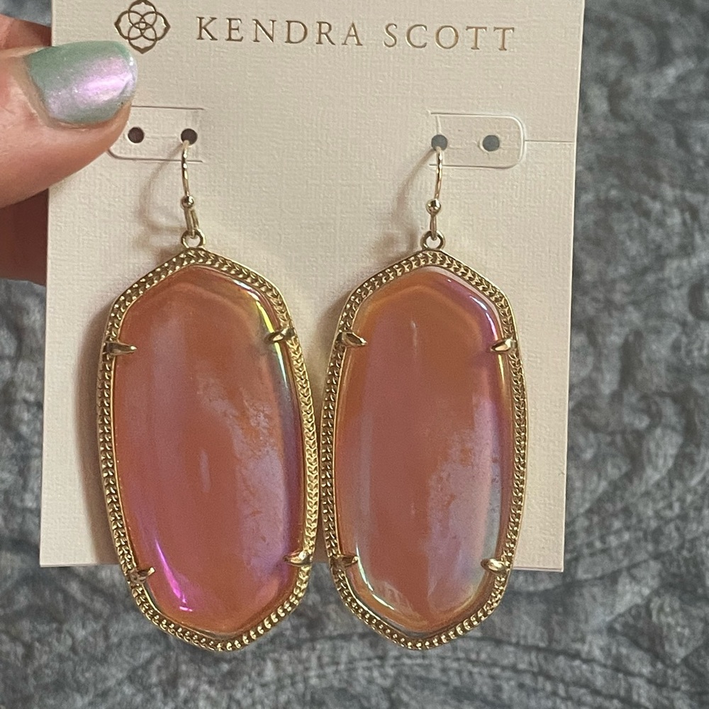 Kendra Scott Iridescent Tangerine Danielle’s